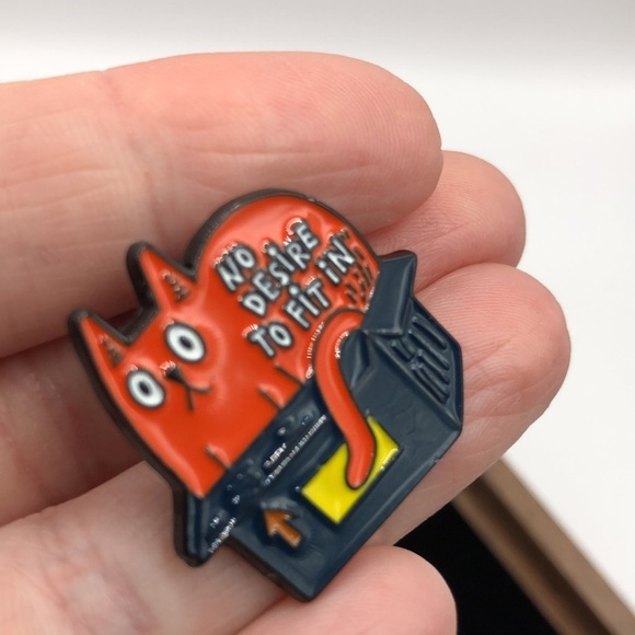 3/$25 Orange Cat Stuffed in a Small Box “No Desire To Fit In” Unisex Pin - Picture 7 of 10